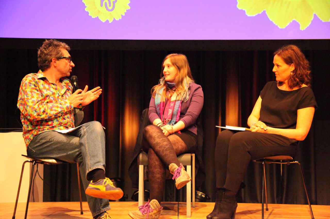 HerVerbinden-25apr2014 FrenkvdLinden Dara MarshaPinedo 8997